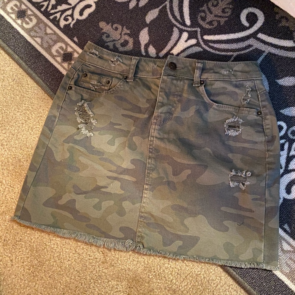 Camp mini skirt